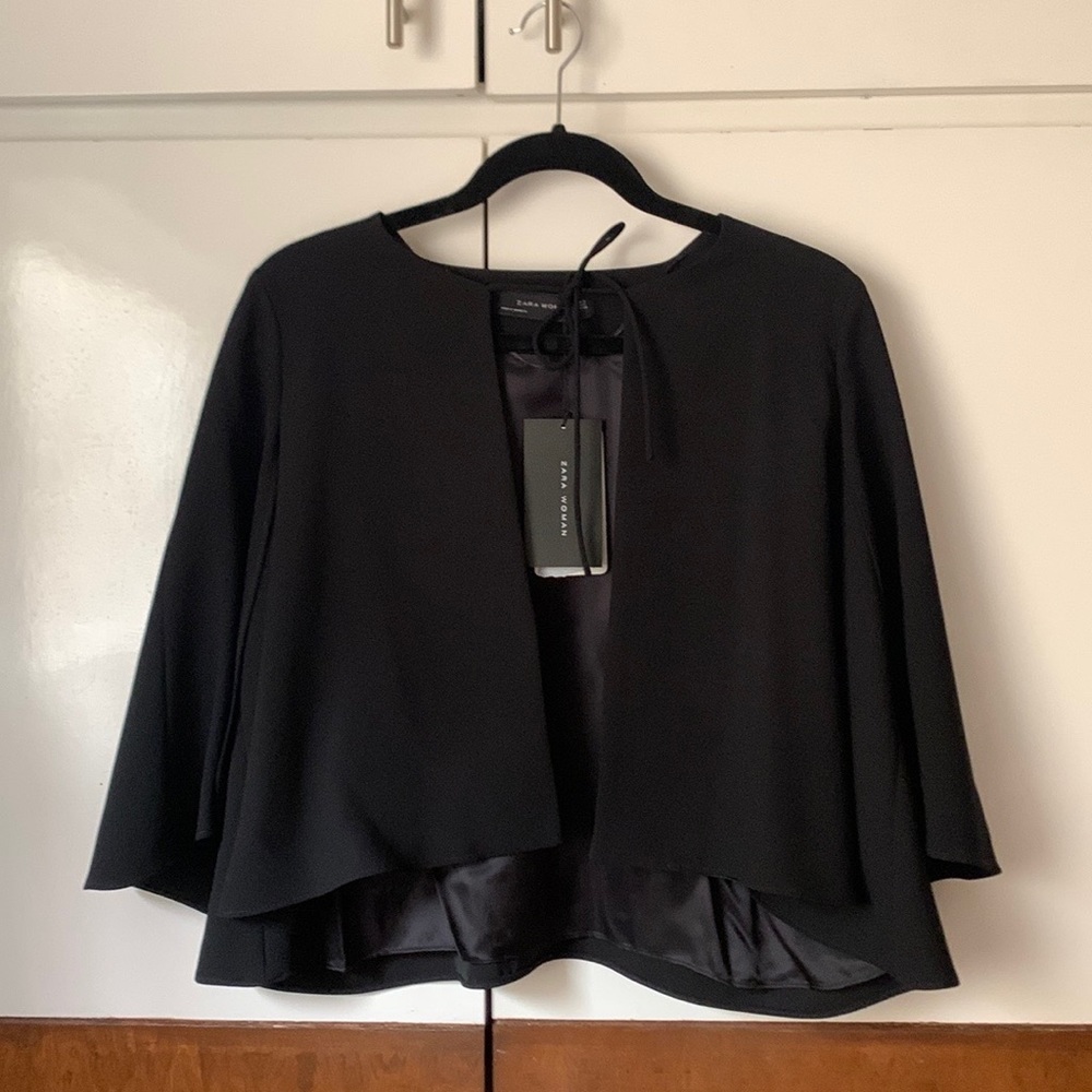 New with tags! Black Zara cape.